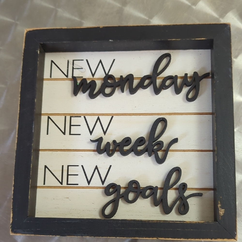 Black and White Motivational Wall Decor
